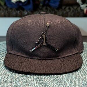 O1 JORDAN Elephant Print Cap